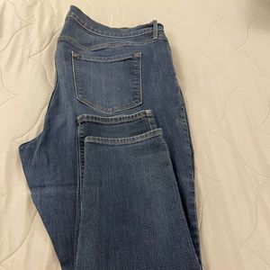 Old Navy Jeans 18R Curvy Profile